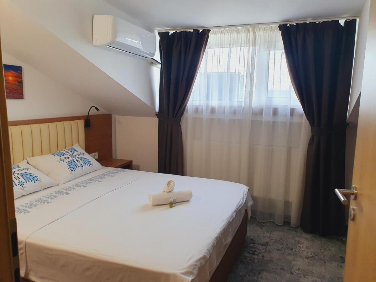 Stay Inn Rediu Valea Lupului  Eksteriør bilde