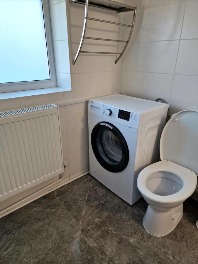 Stay Inn Rediu Valea Lupului  Eksteriør bilde