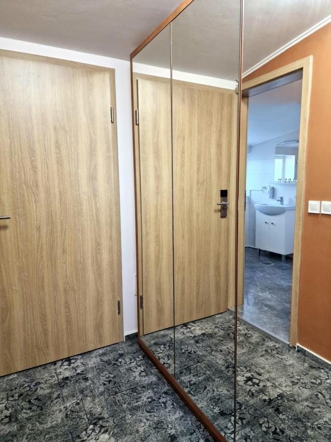 Stay Inn Rediu Valea Lupului  Eksteriør bilde